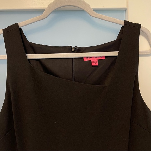 Betsy Johnson Cross Front Sheath Dress in Black - Picture 8 of 11